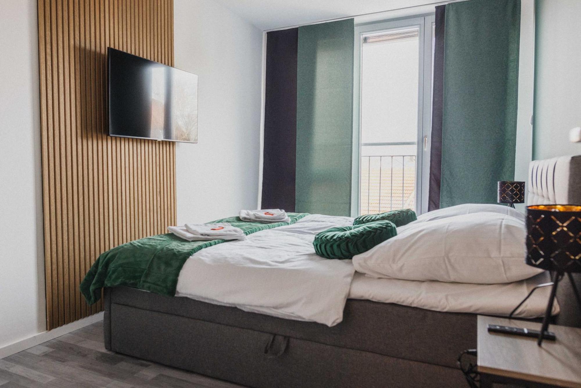 Luxury 4 Bedroom Apartment/Therme Erding/Parking Eksteriør billede